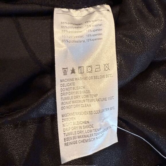 NWT RUFIYO High Waist Faux Leather Leggings Black Stretch Size Medium - Picture 8 of 13